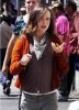 ellen-page-walks-the-set-inception.jpg