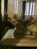 Eliz i tomb 2.jpg