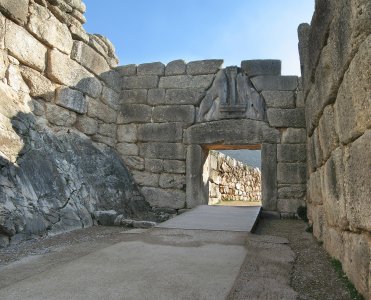 2529px-Lions-Gate-Mycenae.jpg